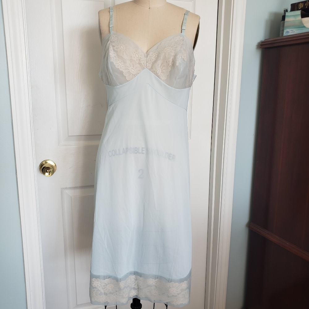 Vanity Fair Light Blue Lace-Trim Slip, 36